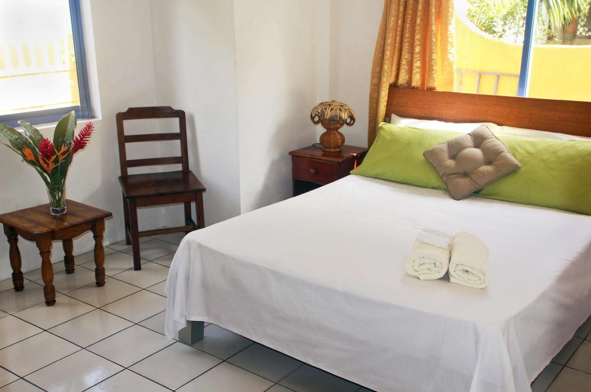 Vicky'S Holiday Apartment Beau Vallon  Luaran gambar