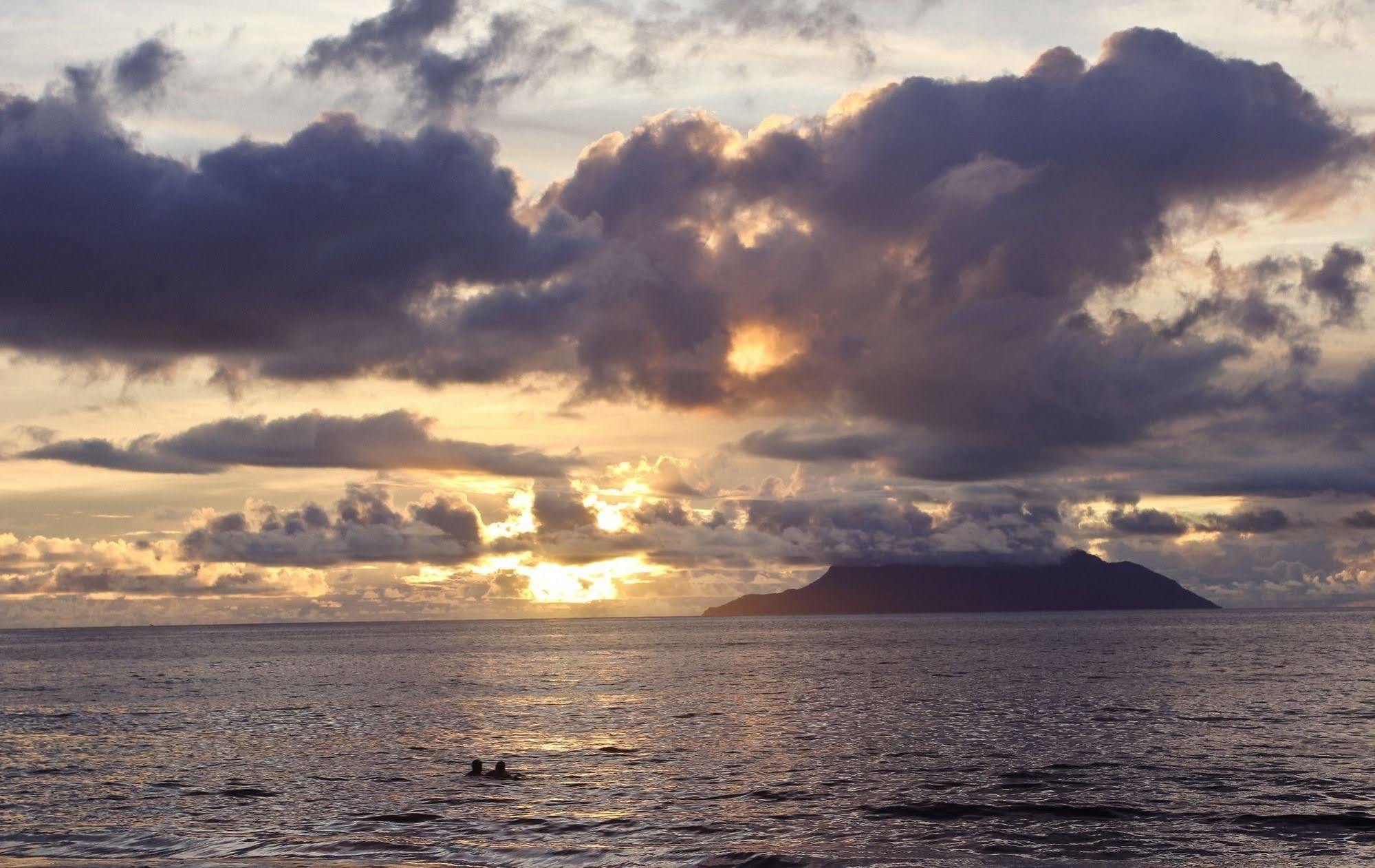 Vicky'S Holiday Apartment Beau Vallon  Luaran gambar